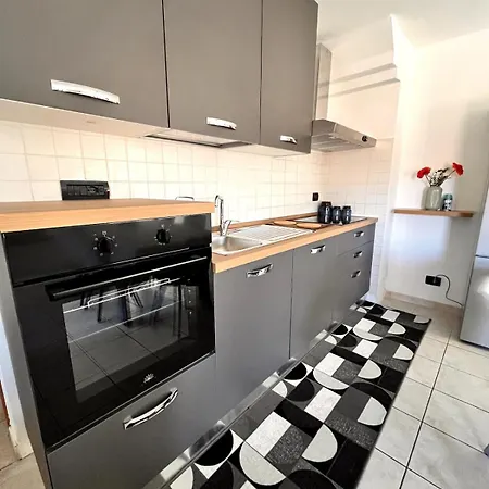 Hostpitaly - La Quiete Essenziale Chivasso